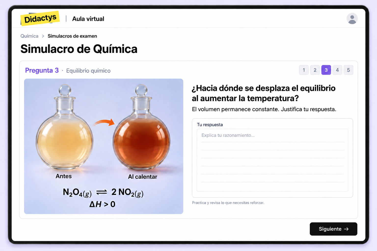 Simulacro de Química en el aula virtual Didactys, con un ejercicio de equilibrio químico y matraces antes y después del calentamiento.